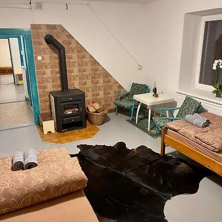 Chalupa U Faninky Kouty Apartmán *